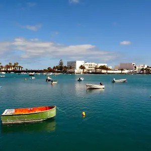 raspe-arrecife-lake-view.in-canary-islands.com/