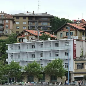 Hotel Petit Palace Tamarises, Guecho